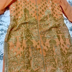 Kurta Set With Golden Embroidery