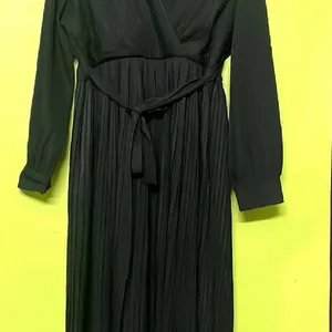 Black Awesome Dress Ruffled