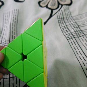 Piramid Cube