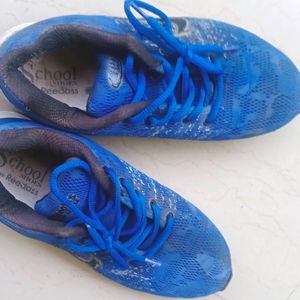 Sports Shoes