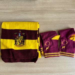 Gryffindor Socks & Scarf