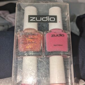 Zudio Nail polish And Eyeliner Combo