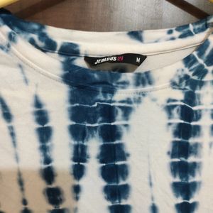 TYE DYE TSHIRT