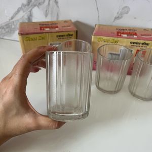 4 Pcs Glass Set