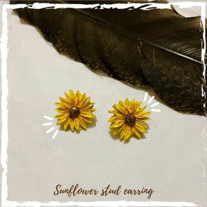 Sunflower Stud