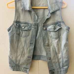 Denim jacket sleeveless