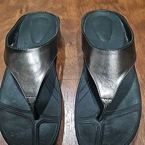 Metro Black Metalic Flip Flop