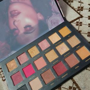 Eyeshadow Pallete Like New