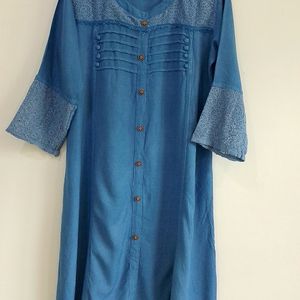 a trending kurti