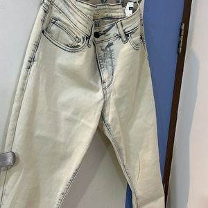 White Levis Jeans