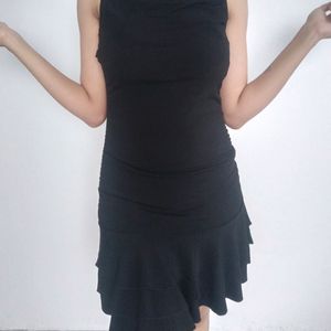 New Party Wear Classy Black Mid Dress... Unused..B