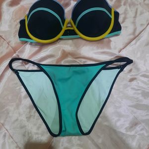 Victoria Secret Bikini 👙 Bra Panty Set 👌👌👌