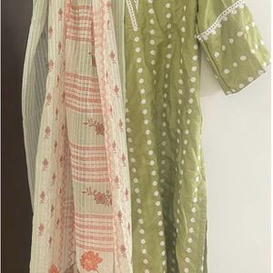 Green Embroidered Silk Blend Kurta,Plazzo,Dupatta