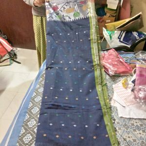 Silver Zaari Handloom Saree