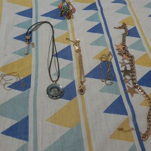 5 Chain Combo With Locket + 1 Earing Free