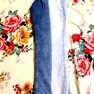 5 Combo Branded Jeans With One Pant Free