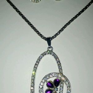 Silver Pendant Necklace With Earring