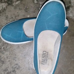 Shoes For Women's