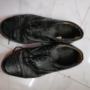 Black Shoes