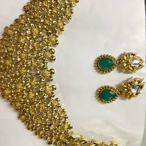 Elegant Golden And Green Necklace