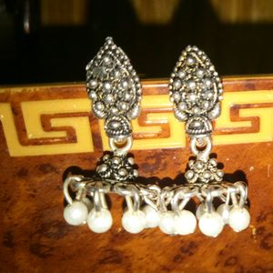 Butta Earrings