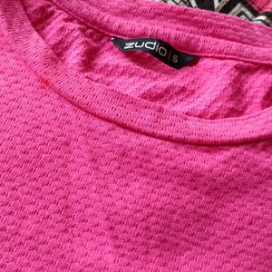 Pink Color Crop Top🩷