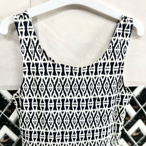 H&M Navy Blue and White Pattern Mini Dress