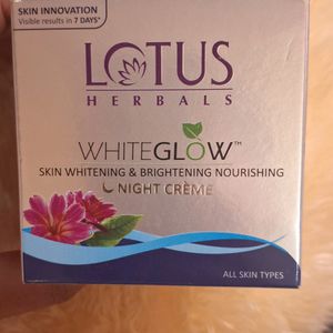 Lotus Herbals Night Cream