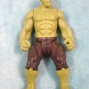 A Marvel Venger 12binch Hero Figure Hulk