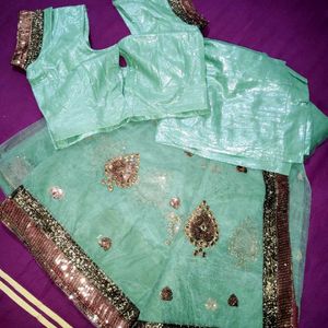 Awesome Jari And Bits Work sarees 💫👌