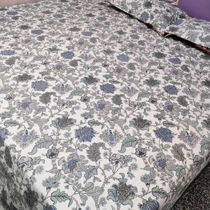 Beautiful Flowers Print 🌹 Double Bed Bedsheet