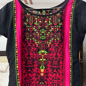 New Magenta Kurta With Leggings