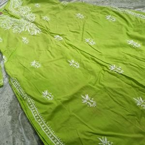 Lucknowi Chickankari Kurta