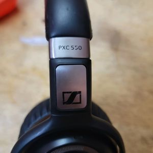 SENNHEISER Pxc 550 Bluetooth Headphones