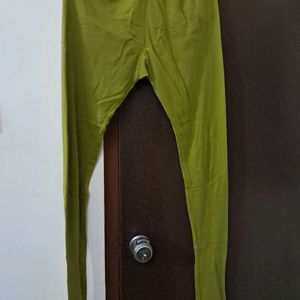 Sale: Mehendi Green: Legging