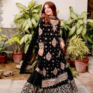 New Original Pakistani Poshaq Dresses Beautiful Dr