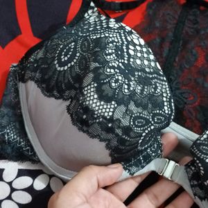 Plunge Pushup Padded Bra 34C