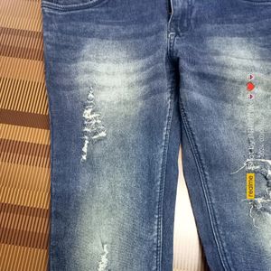 (N-09) 28 Size Slim Fit Denim Jeans