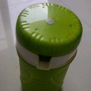 Frasco Flask With Vaccum lid Steel Base Inside