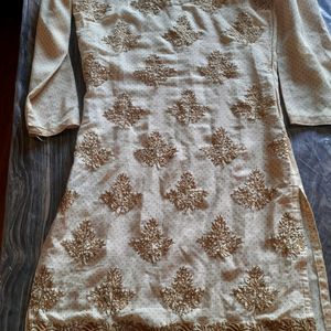 Embroided Slwar Kurta