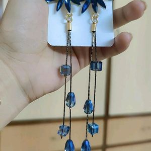 Blue Korean Stone Earrings In Daisy Flower Pattern