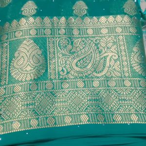 Madurai Pattu Sari