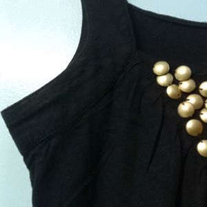 Women Black Top