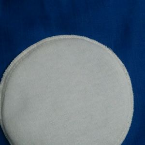 Breast pads for nursing mothers