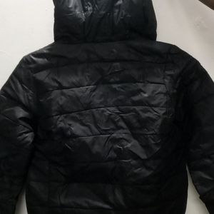 Black Colour Padded Jacket🕺🕺