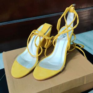 Yellow Heels