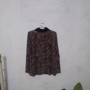 Cute Leopard Print High Neck Top