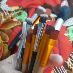 Makeup Brushes