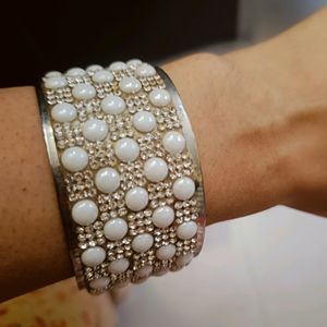 Very Beautiful Bracelets/Kada