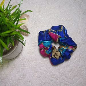 Mixed Colour Scrunchie